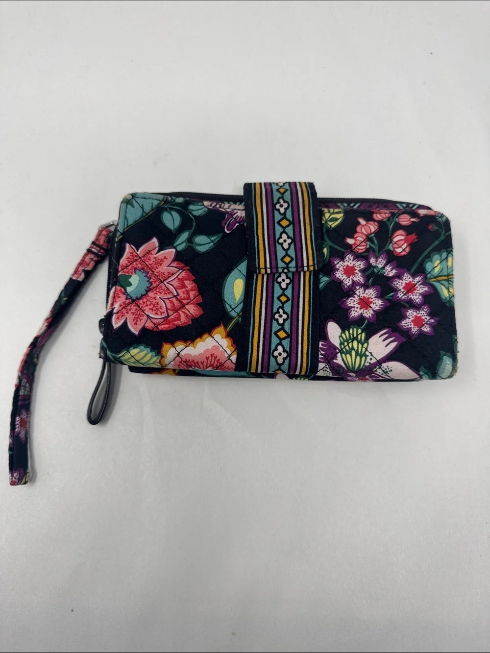 VERA BRADLEY ICONIC RFID COMBO WRISTLET IN THE VINES FLORAL WALLET QUILTED